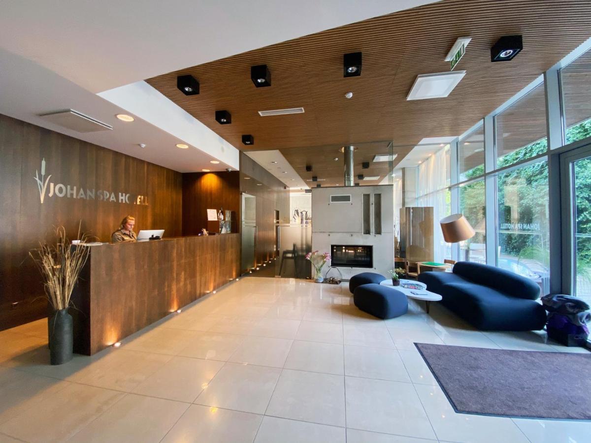 Johan Design & Spa Hotel Kuressaare Exterior photo
