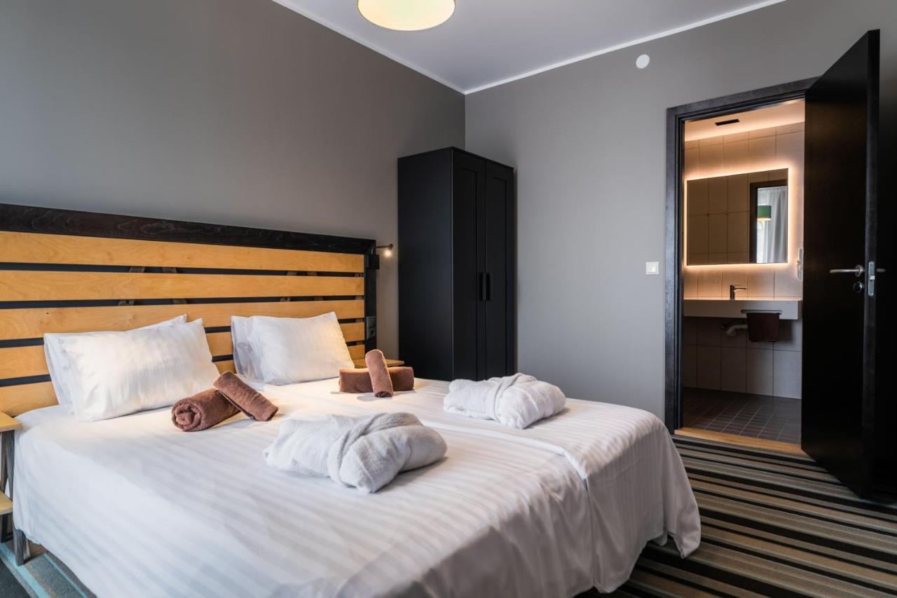 Johan Design & Spa Hotel Kuressaare Exterior photo